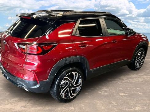 Used 2025 Chevrolet TrailBlazer RS w/ Convenience Package image 6