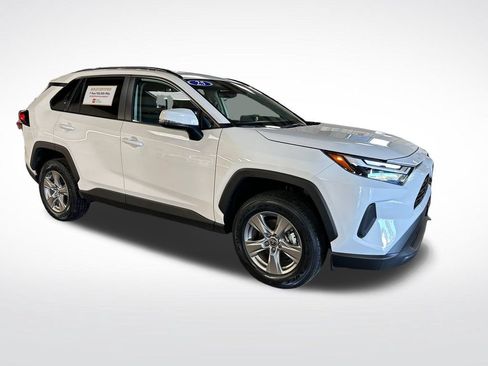 Certified 2025 Toyota RAV4 XLE AWD/4WD image 7