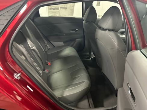 New 2025 Hyundai Elantra Sport image 22