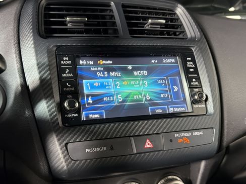Used 2025 Mitsubishi Outlander Sport ES AWD/4WD image 22