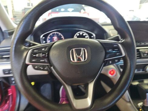 Used 2018 Honda Accord LX image 14