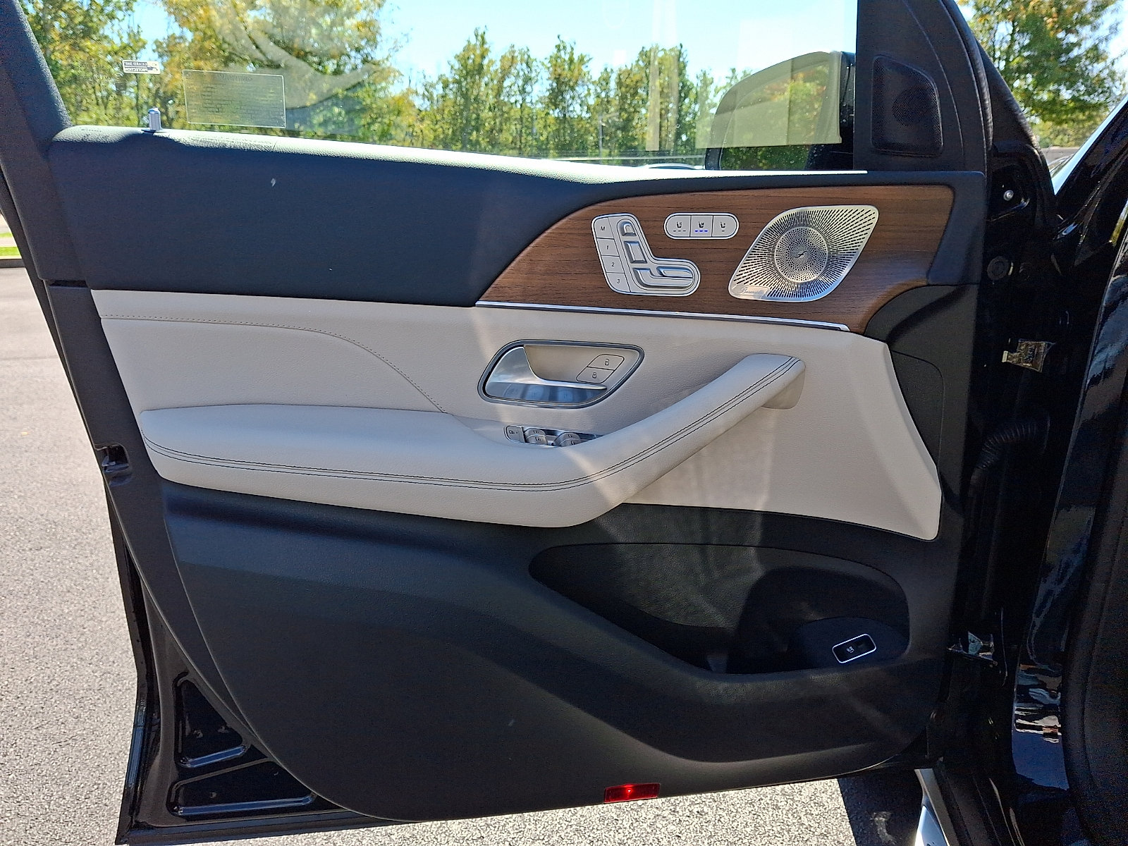Certified 2026 Mercedes-Benz GLE 450 4MATIC image 13