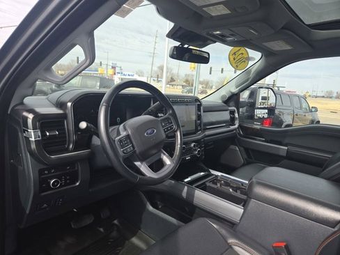 Certified 2024 Ford F250 Lariat w/ Black Appearance Package image 2