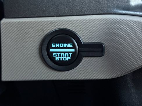 Used 2024 Ford Bronco Wildtrak AWD/4WD image 26
