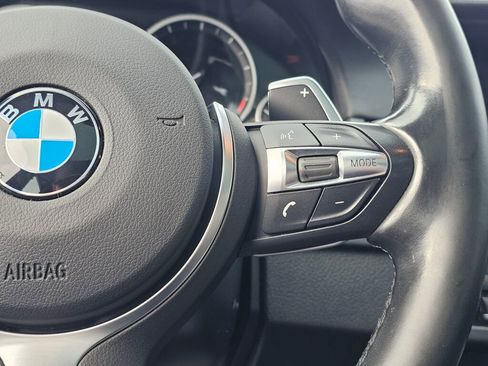 Used 2015 BMW 550i xDrive Sedan image 27