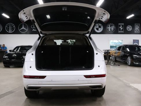 Used 2020 Audi Q5 2.0T Premium Plus w/ Premium Plus Package image 24