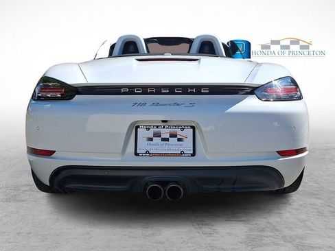 Used 2018 Porsche 718 Boxster S RWD image 6