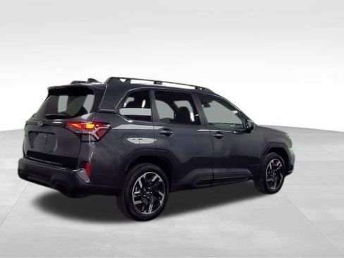 Used 2025 Subaru Forester Limited AWD/4WD image 4