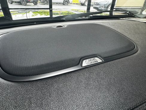 Used 2022 Lincoln Navigator L Reserve AWD/4WD image 32