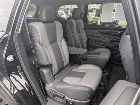 Certified 2025 Subaru Ascent Onyx Edition AWD/4WD image 31