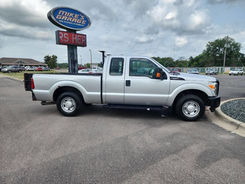 Used 2016 Ford F250 XL w/ Power Equipment Group image 10