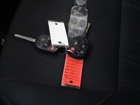 Used 2017 Ford Focus SEL image 33