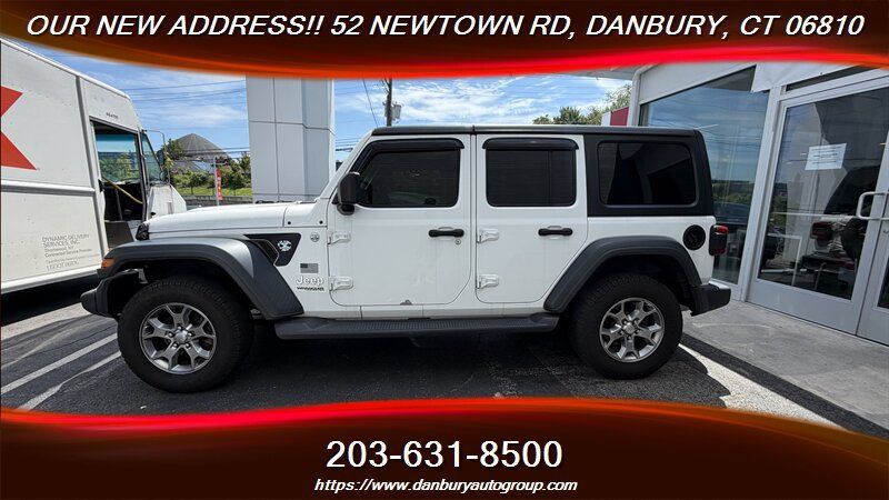 Used 2020 Jeep Wrangler Unlimited Sport AWD/4WD image 2