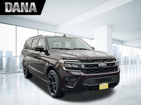 Certified 2023 Ford Expedition Max Limited image 1