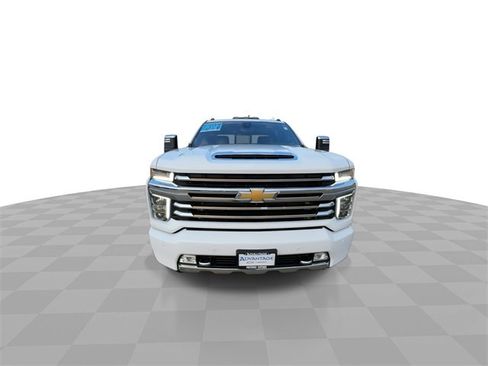 Used 2021 Chevrolet Silverado 3500 High Country w/ Z71 Off-Road Package image 3