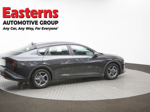 Used 2025 Kia K4 FWD image 43