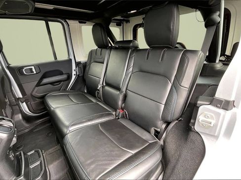 Used 2024 Jeep Wrangler High Altitude AWD/4WD image 23