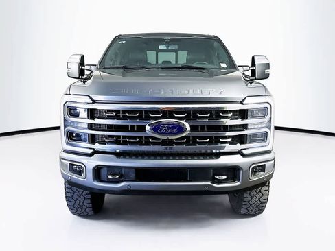 Certified 2024 Ford F250 Platinum w/ Tremor Off-Road Package image 6