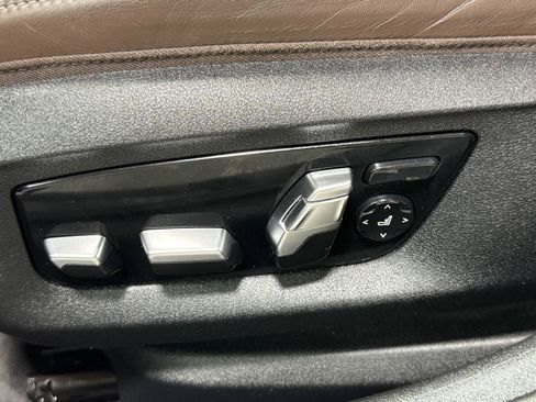 Used 2019 BMW 540i xDrive w/ Convenience Package AWD/4WD image 29