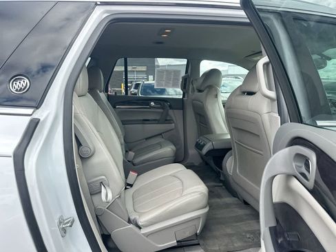 Used 2017 Buick Enclave Leather image 25