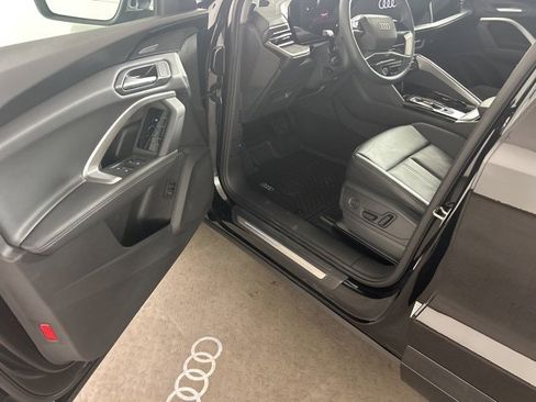 New 2025 Audi Q5 Premium Plus image 19