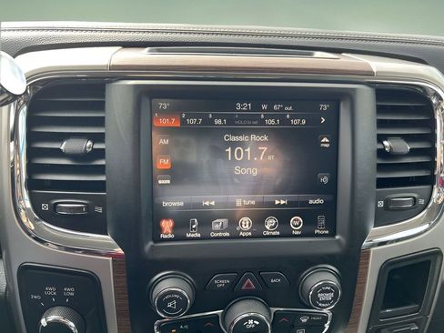 Used 2016 RAM 3500 Laramie image 13