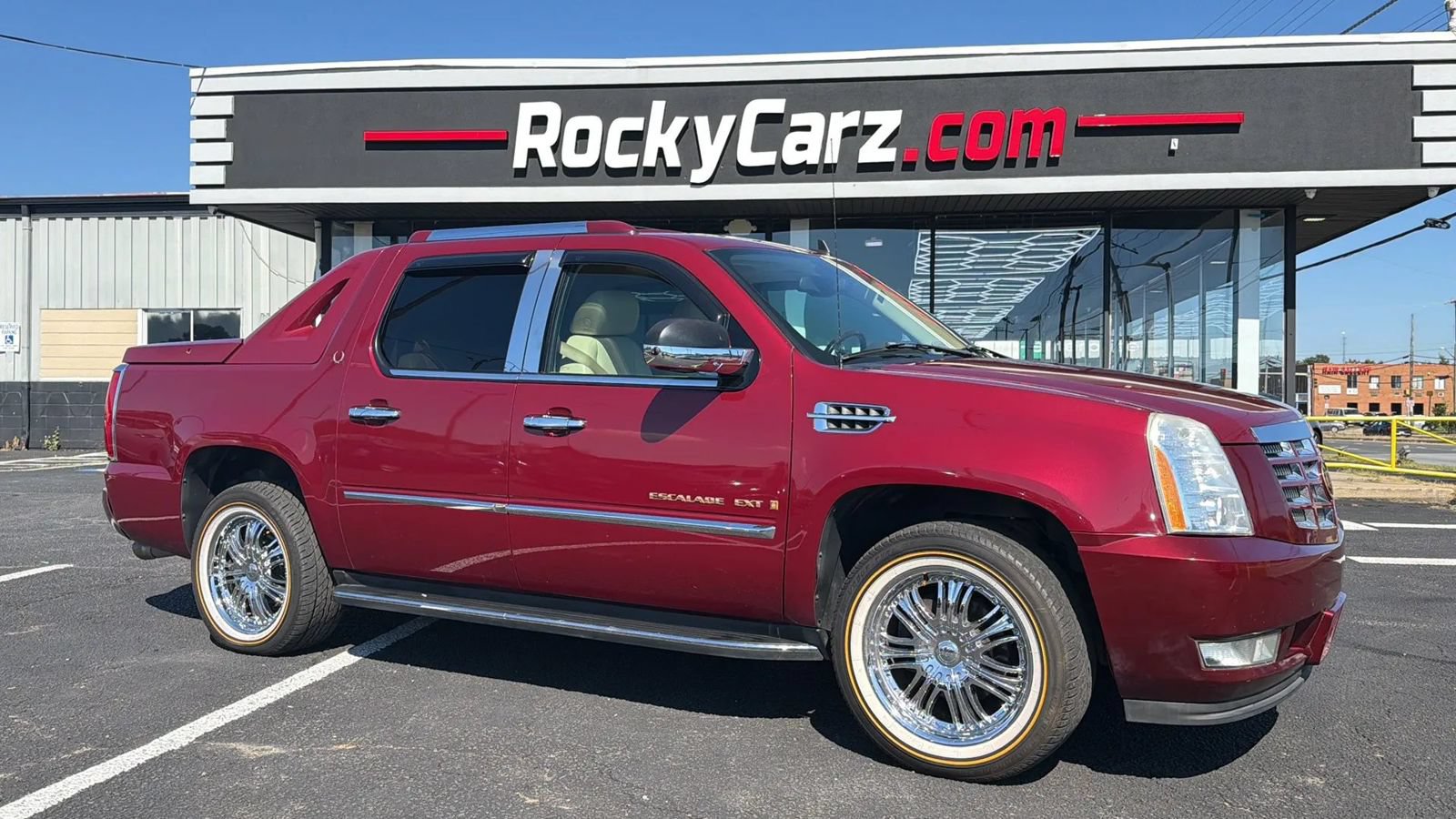 Used 2007 Cadillac Escalade EXT w/ Information Package AWD/4WD image 1