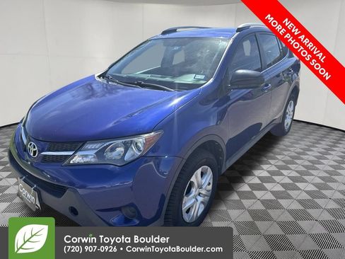 Used 2014 Toyota RAV4 LE FWD image 3