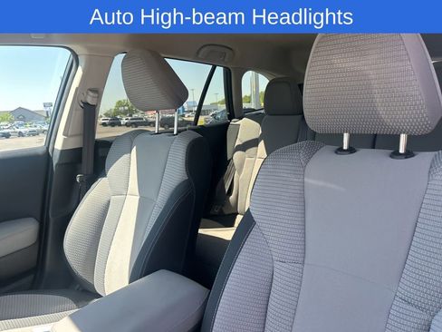 Used 2023 Subaru Outback Premium AWD/4WD image 11