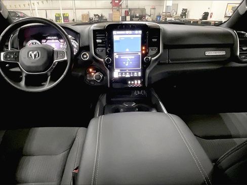 Used 2024 RAM 1500 Big Horn image 14