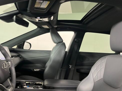 Used 2025 Lexus RX 350 F Sport image 21