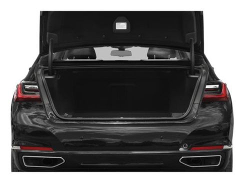 Used 2020 BMW 745e xDrive AWD/4WD image 14