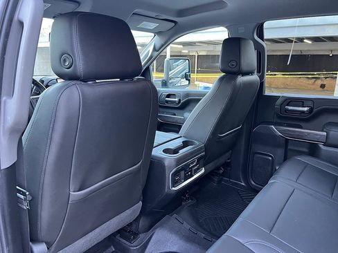 Used 2020 Chevrolet Silverado 2500 LTZ w/ LTZ Texas Edition image 26