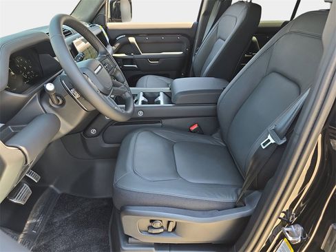 New 2025 Land Rover Defender 110 V8 image 14