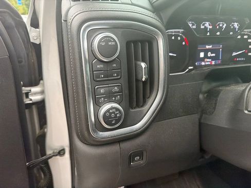 Used 2020 GMC Sierra 1500 SLT w/ SLT Premium Plus Package AWD/4WD image 24