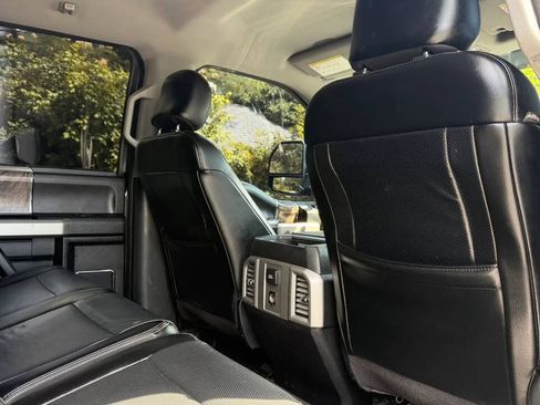Used 2017 Ford F250 Lariat w/ Chrome Package AWD/4WD image 23