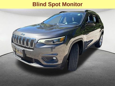 Used 2022 Jeep Cherokee Latitude Lux w/ Sun & Sound Group AWD/4WD image 5