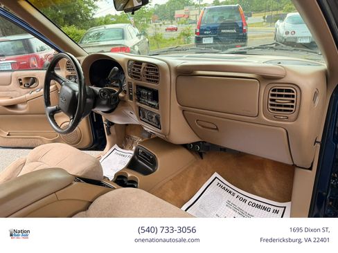 Used 2000 Chevrolet S10 Pickup 4x4 Extended Cab w/ Preferred Equipment Group image 15