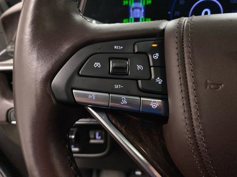 Used 2023 Cadillac Escalade Premium Luxury Platinum image 21