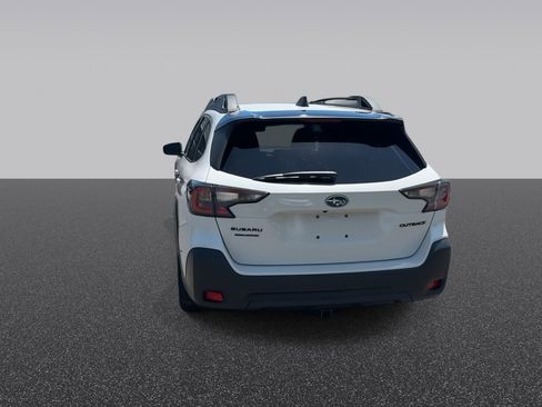 Used 2023 Subaru Outback Onyx Edition AWD/4WD image 8