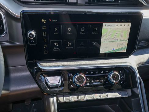 New 2026 GMC Sierra 1500 Denali w/ Denali Reserve Package AWD/4WD image 15