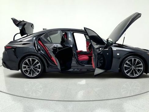 Used 2025 Lexus IS 350 F Sport w/ Navigation Package RWD image 20