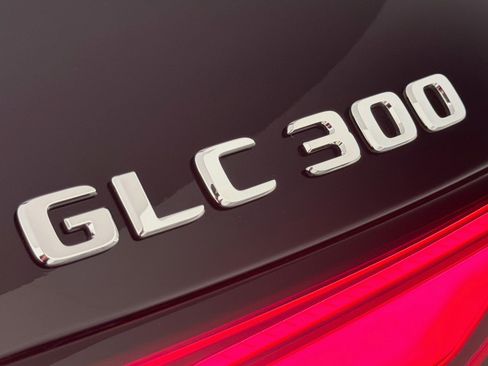 Certified 2026 Mercedes-Benz GLC 300 image 10