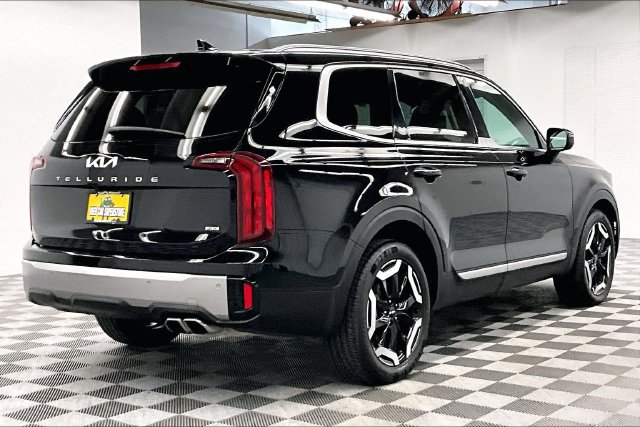 Used 2025 Kia Telluride S AWD/4WD image 12