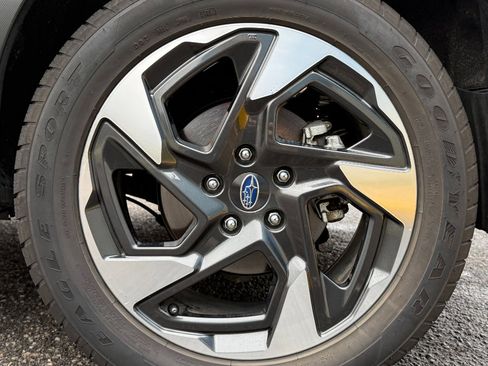 Used 2024 Subaru Crosstrek 2.5i Limited image 27