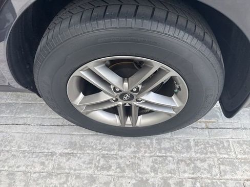 Used 2018 Hyundai Santa Fe Sport w/ 2.4L Value Package 02 image 6