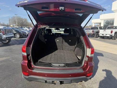 Used 2016 Jeep Grand Cherokee Laredo w/ Quick Order Package 23E image 9