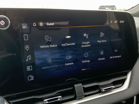New 2026 Chevrolet Equinox LT w/ Convenience Package II FWD image 36