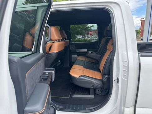 Used 2024 Ford F350 Platinum w/ Tremor Off-Road Package AWD/4WD image 15