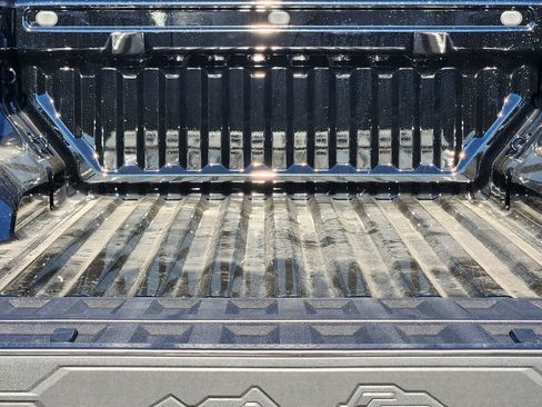 New 2026 GMC Canyon Elevation w/ Convenience Package image 36